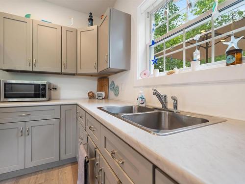 96 Faulkland Street, Pictou, NS - Indoor Photo Showing Kitchen With Double Sink