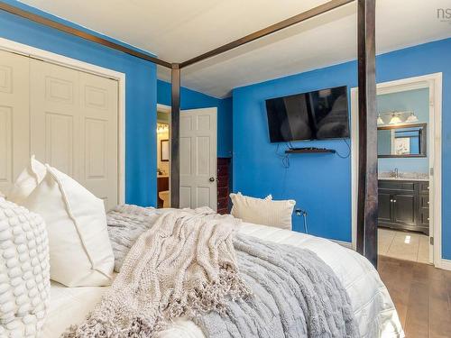 10 Westwood Drive, Dartmouth, NS - Indoor Photo Showing Bedroom