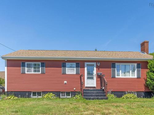 10 Westwood Drive, Dartmouth, NS - Outdoor