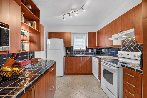 Kitchen - D-29 Rue De Toulouse, Gatineau (Gatineau), QC - Indoor Photo Showing Kitchen