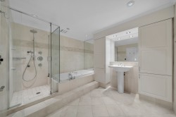 Master Bathroom - 