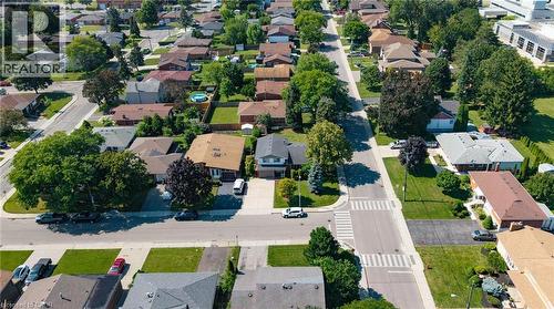 Established residential area featuring mature trees and a grid street pattern - 143 Cromwell Crescent, Hamilton, ON - Outdoor With View