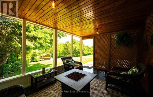 Enclosed porch - 7462 15 Side Road, Halton Hills, ON - Outdoor With Deck Patio Veranda With Exterior