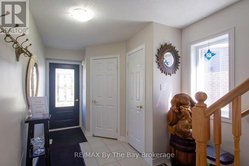 131 Stonebrook Way, Grey Highlands, ON - Indoor Photo Showing Other Room