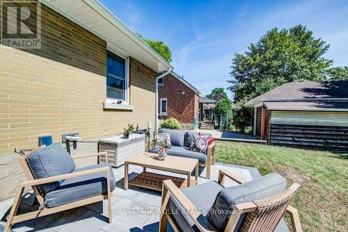 17 Crestwood Avenue, Kitchener, ON - Outdoor With Deck Patio Veranda With Exterior