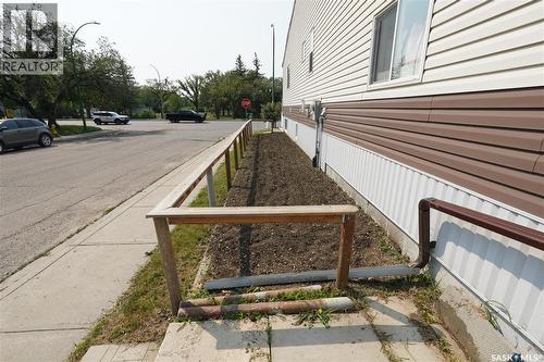 5602 Dewdney Avenue, Regina, SK - Outdoor