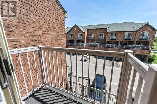 5245 Major Mackenzie Drive E, Markham, ON - Outdoor
