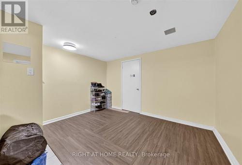 531 Wallenberg Crescent, Mississauga, ON - Indoor Photo Showing Other Room