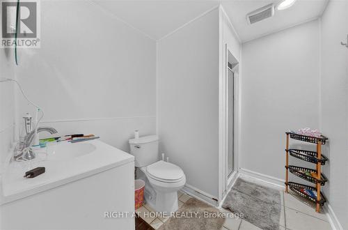531 Wallenberg Crescent, Mississauga, ON - Indoor Photo Showing Bathroom
