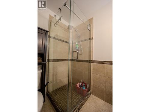 2908 Marion Avenue, Terrace, BC - Indoor Photo Showing Bathroom