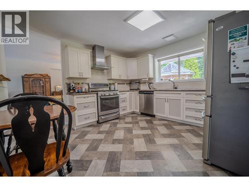 2908 Marion Avenue, Terrace, BC - Indoor Photo Showing Kitchen