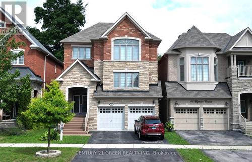 61 Magdalan Crescent, Richmond Hill, ON 