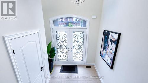 61 Magdalan Crescent, Richmond Hill, ON 