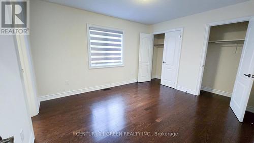 61 Magdalan Crescent, Richmond Hill, ON 