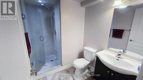 61 Magdalan Crescent, Richmond Hill, ON 