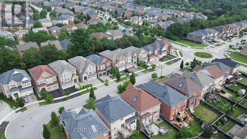 61 Magdalan Crescent, Richmond Hill, ON 