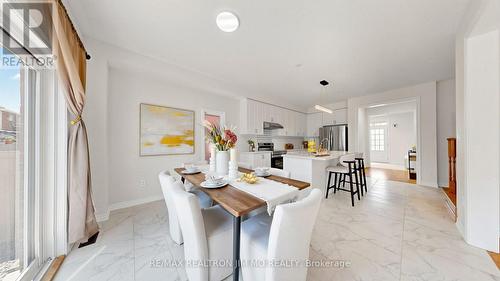 97 Connell Drive, Georgina, ON - Indoor Photo Showing Dining Room
