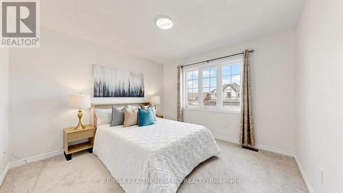 97 Connell Drive, Georgina, ON - Indoor Photo Showing Bedroom