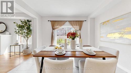 97 Connell Drive, Georgina, ON - Indoor Photo Showing Dining Room
