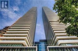 4204 - 50 CHARLES STREET E Toronto, ON M4Y 1T1