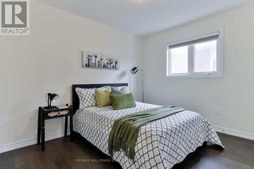 434 Ritas Avenue, Newmarket, ON - Indoor Photo Showing Bedroom