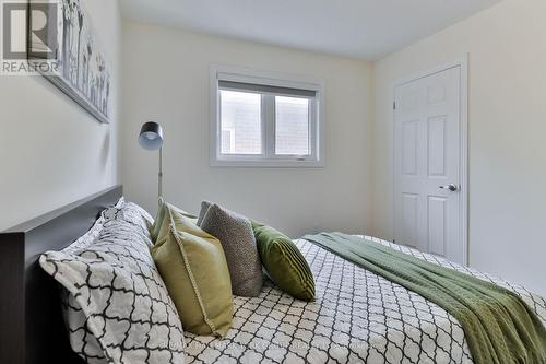 434 Ritas Avenue, Newmarket, ON - Indoor Photo Showing Bedroom