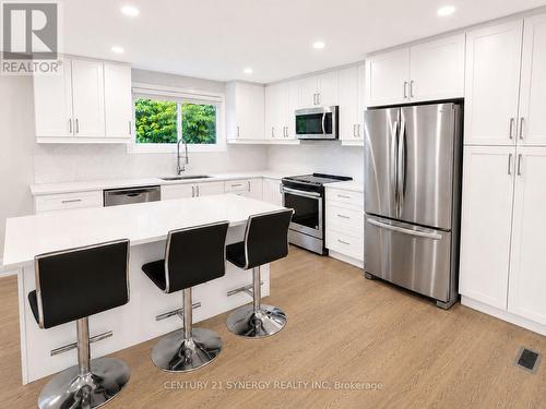 Kitchen Main Level - Colour Enhanced - 26 Turtleback Way, Ottawa, ON - Indoor Photo Showing Kitchen With Upgraded Kitchen
