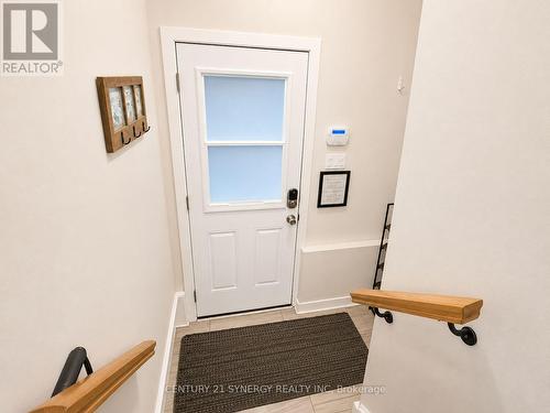 Side Entrance - Colour Enhanced - 26 Turtleback Way, Ottawa, ON - Indoor Photo Showing Other Room
