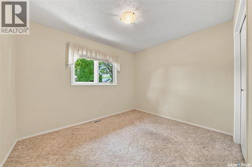 725 7Th Street E, Saskatoon, SK - Indoor Photo Showing Other Room