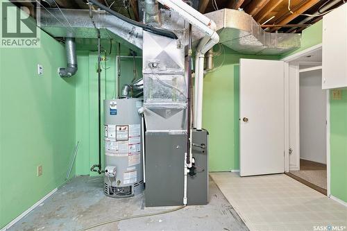 725 7Th Street E, Saskatoon, SK - Indoor Photo Showing Basement
