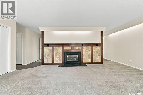 725 7Th Street E, Saskatoon, SK - Indoor With Fireplace