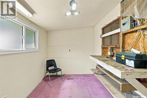 725 7Th Street E, Saskatoon, SK - Indoor Photo Showing Other Room