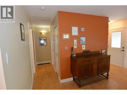 3615 Alfred Avenue, Smithers, BC - Indoor Photo Showing Other Room
