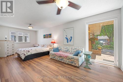 39 Grovetree Road, Toronto, ON - Indoor Photo Showing Bedroom