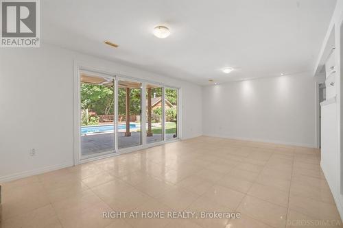 39 Grovetree Road, Toronto, ON - Indoor Photo Showing Other Room