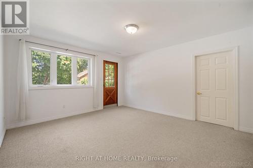 39 Grovetree Road, Toronto, ON - Indoor Photo Showing Other Room