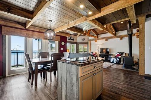 244 Spruce Land Dr, Lac Du Bonnet, MB - Indoor Photo Showing Other Room
