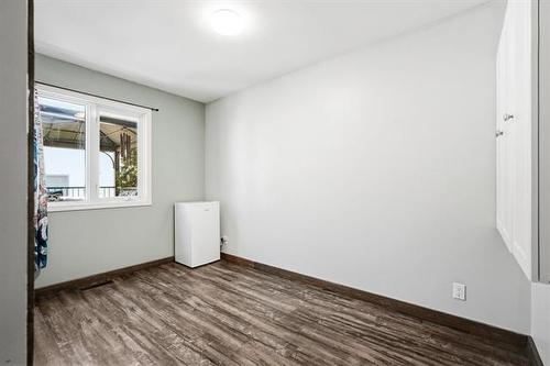244 Spruce Land Dr, Lac Du Bonnet, MB - Indoor Photo Showing Other Room