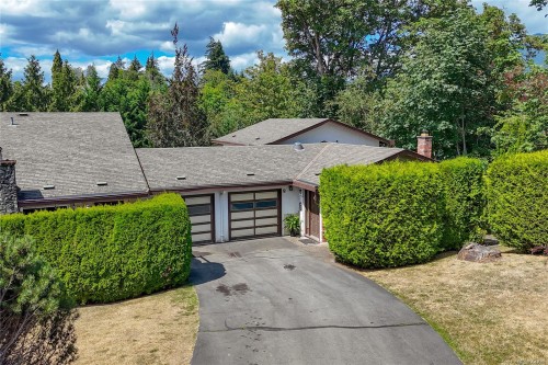 #9-6172 Alington Rd, Duncan, BC 