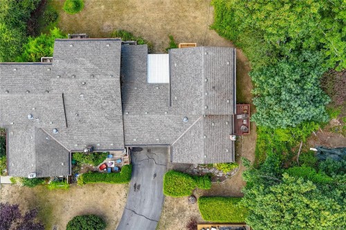 #9-6172 Alington Rd, Duncan, BC 