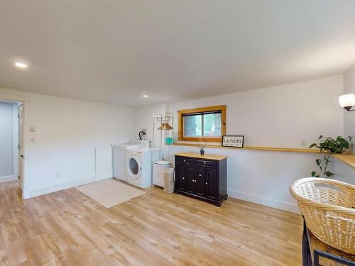 58 Three Mile Plains Cross Road, Three Mile Plains, NS - Indoor Photo Showing Laundry Room