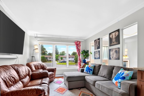 Living Room - 410 Place De Sillery, Laval (Chomedey), QC - Indoor Photo Showing Living Room
