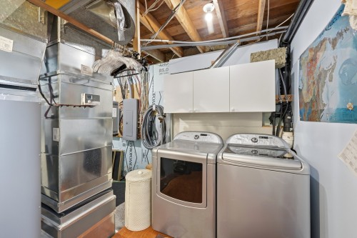 Laundry - 57 Mtée De L'Église, Mille-Isles, QC - Indoor Photo Showing Laundry Room