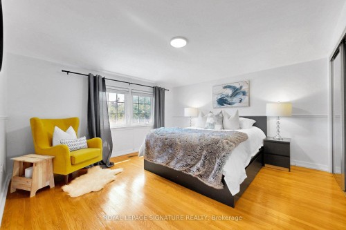 67 Cathedral Bluffs Drive, Toronto, ON - Indoor Photo Showing Bedroom
