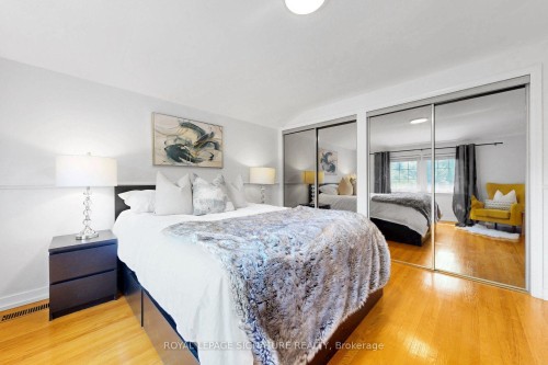 67 Cathedral Bluffs Drive, Toronto, ON - Indoor Photo Showing Bedroom