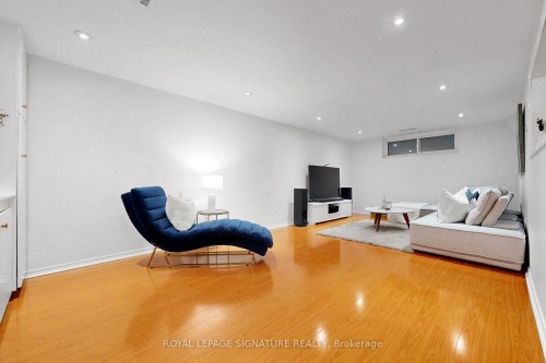 67 Cathedral Bluffs Drive, Toronto, ON - Indoor