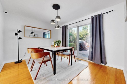 67 Cathedral Bluffs Drive, Toronto, ON - Indoor Photo Showing Dining Room