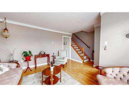 60 Lindbergh Crescent, Mount Pearl, NL - Indoor Photo Showing Living Room