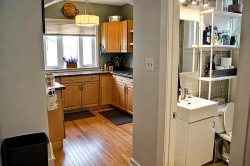 327 Machray Ave, Winnipeg, MB - Indoor