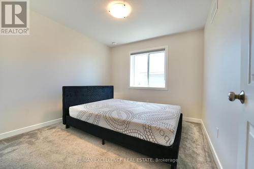 18 Weir Crescent, St. Thomas, ON - Indoor Photo Showing Bedroom
